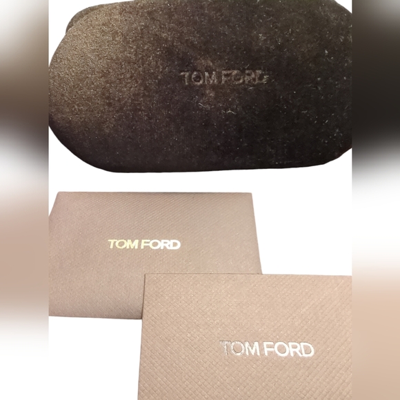 TOM FORD Brown Velour Hard Sunglass Case - Picture 2 of 2